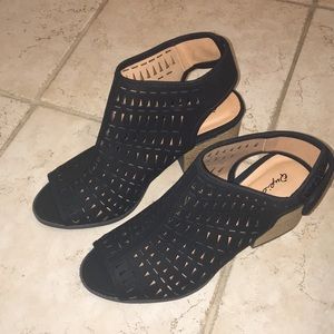Black open toe sandals